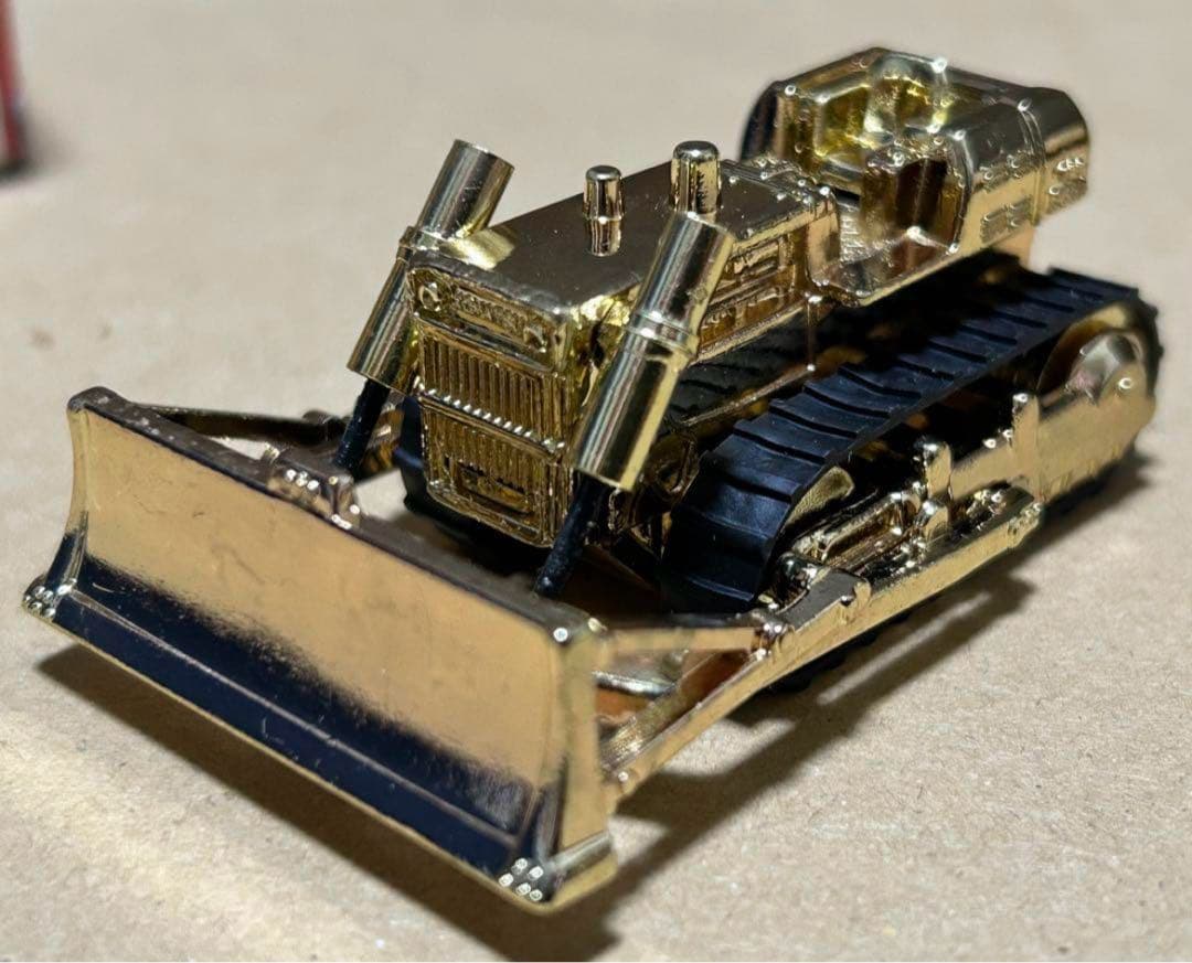 非売品 トミカ 赤箱70 コマツ ブルドーザ D65A 金メッキ