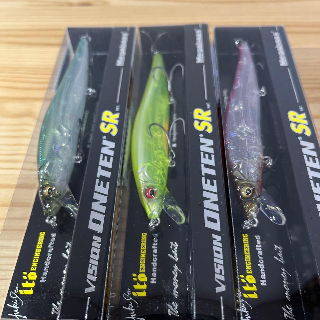 F-046 メガバス ビジョンワンテン SR（※バラ売りNG）