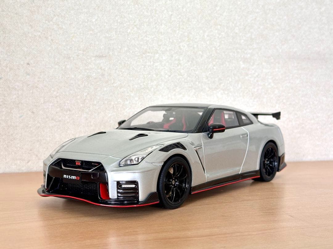 京商 サムライ 1/18 日産 GT-R NISMO 限定 700個 シルバー