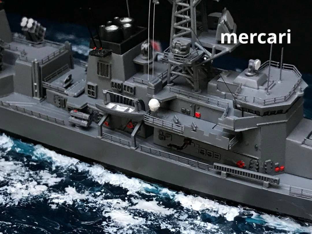 1／700 護衛艦まきなみ DD-112 オスプレイ【大湊下北防波堤灯台】