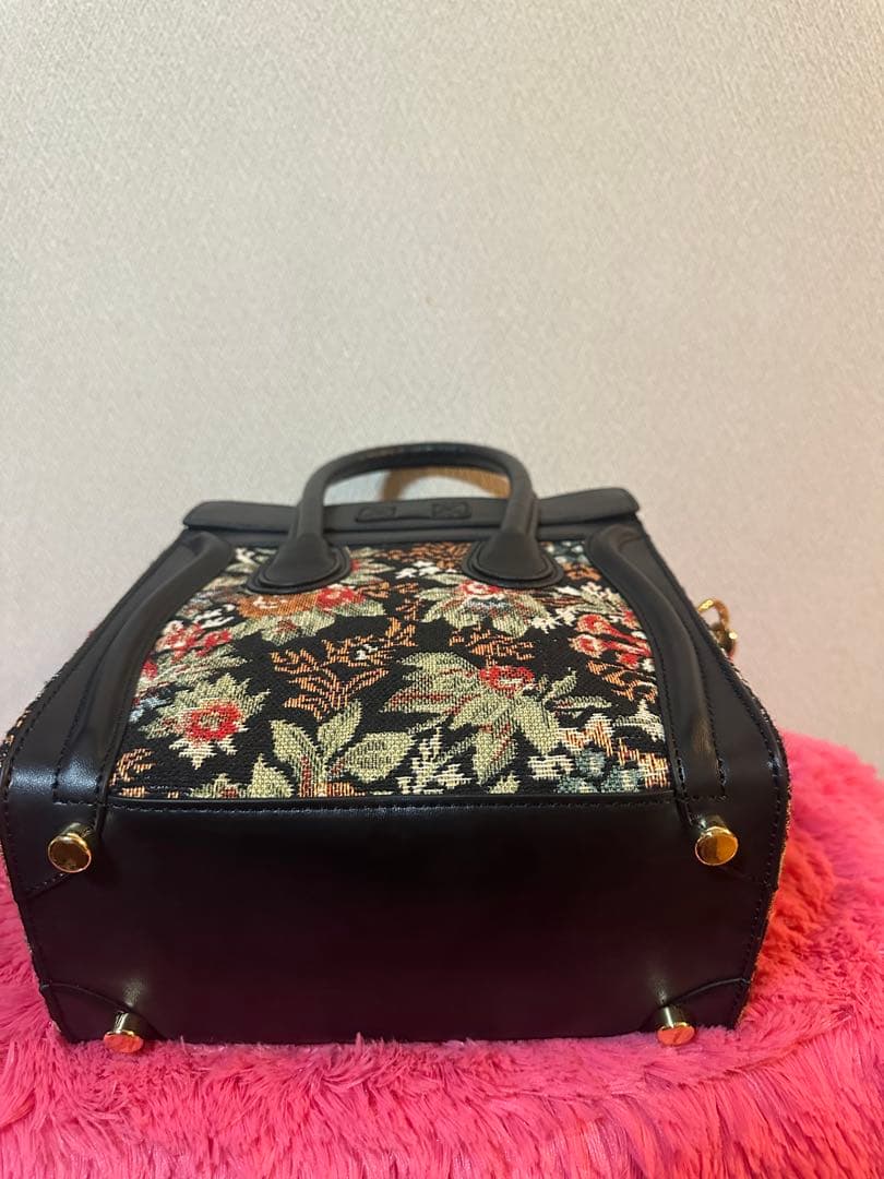 CELINE ノベルティ　ショルダーバッグ　フラワー柄