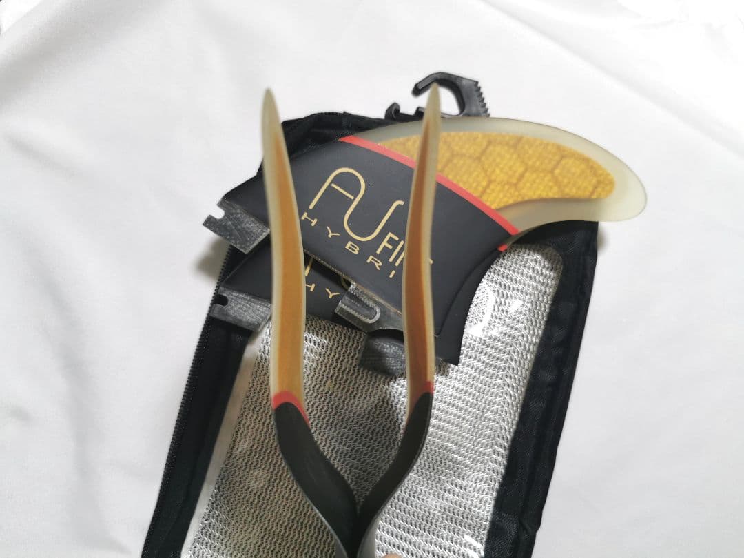 FCS2 クワッド フィン AUフィン AUfins ブラックイエロー