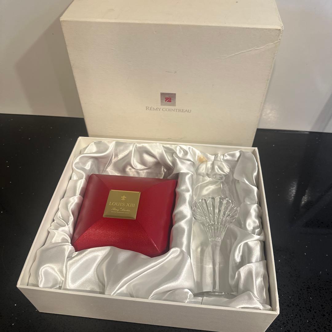 Rémy Martin ルイ・13世ミニ 1786年物　クリスタルグラス付き