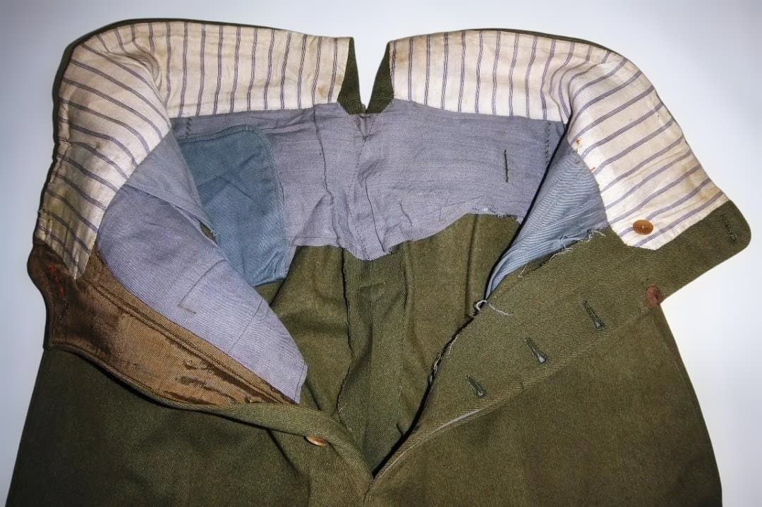 旧日本陸軍「将校用　九八式軍衣袴　制服上下」中古品