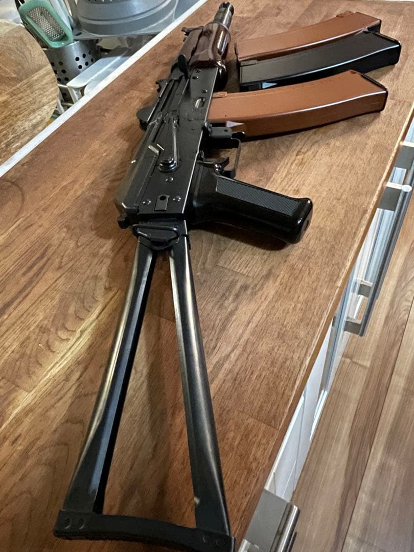 AKS74U　クリンコフ　リアルショック電動ガン