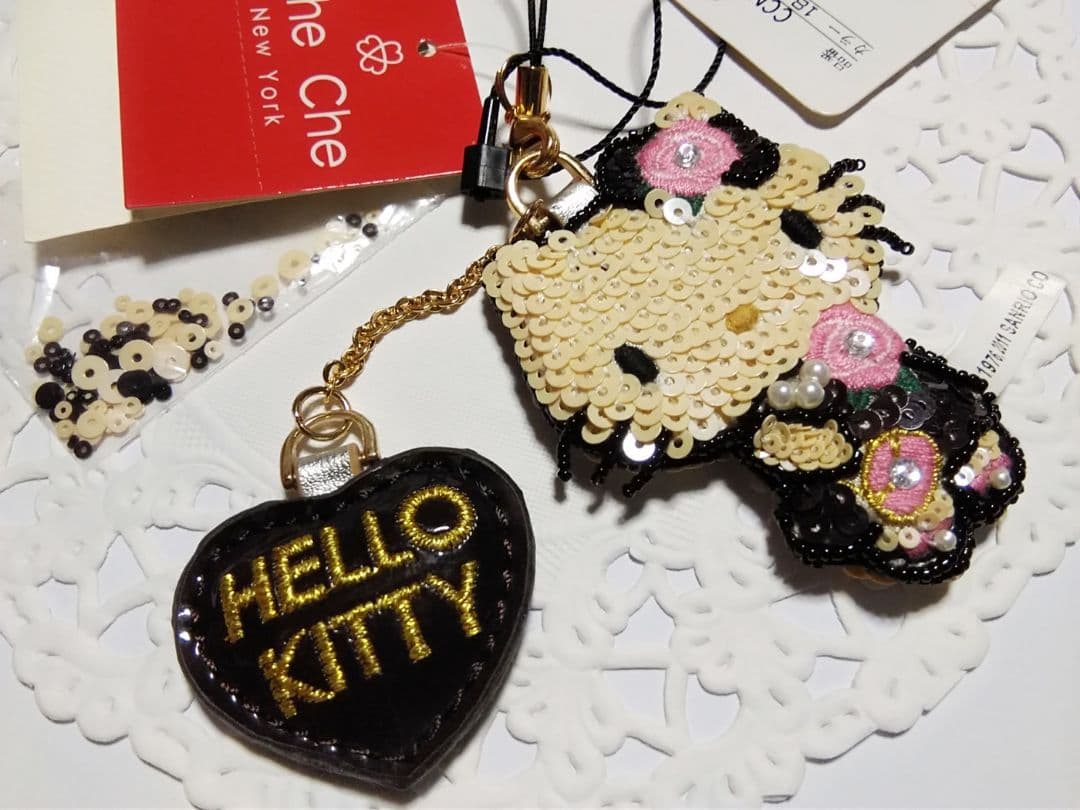Che Che New York ハローキティ ストラップ スパンコール 激レア