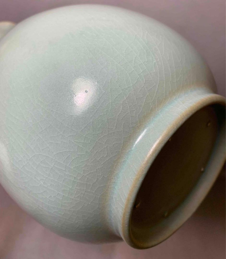 中国 輪花口肩衝瓶　u6230952