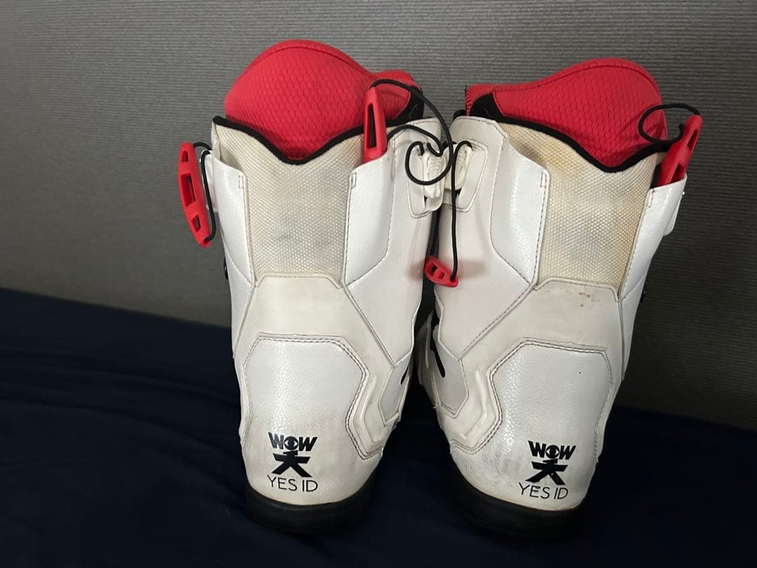 ディーラックス　wow コラボ25.5センチ