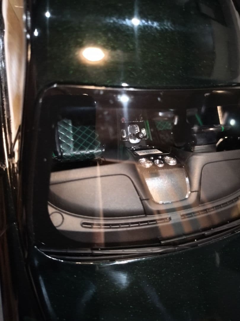 オールモストリアル ベントレーコンチネンタルGT3R カンブリアングリーン