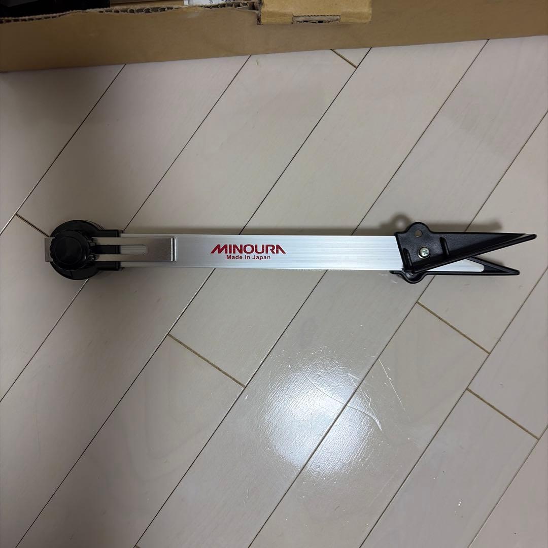 MINOURA メンテナンススタンド アルミ製➕センターゲージ