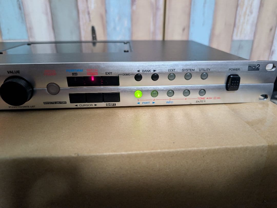 ROLAND ローランド XV-5050 ハードウェア音源 64ボイス