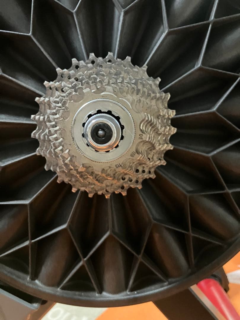 固定ローラー VORANO