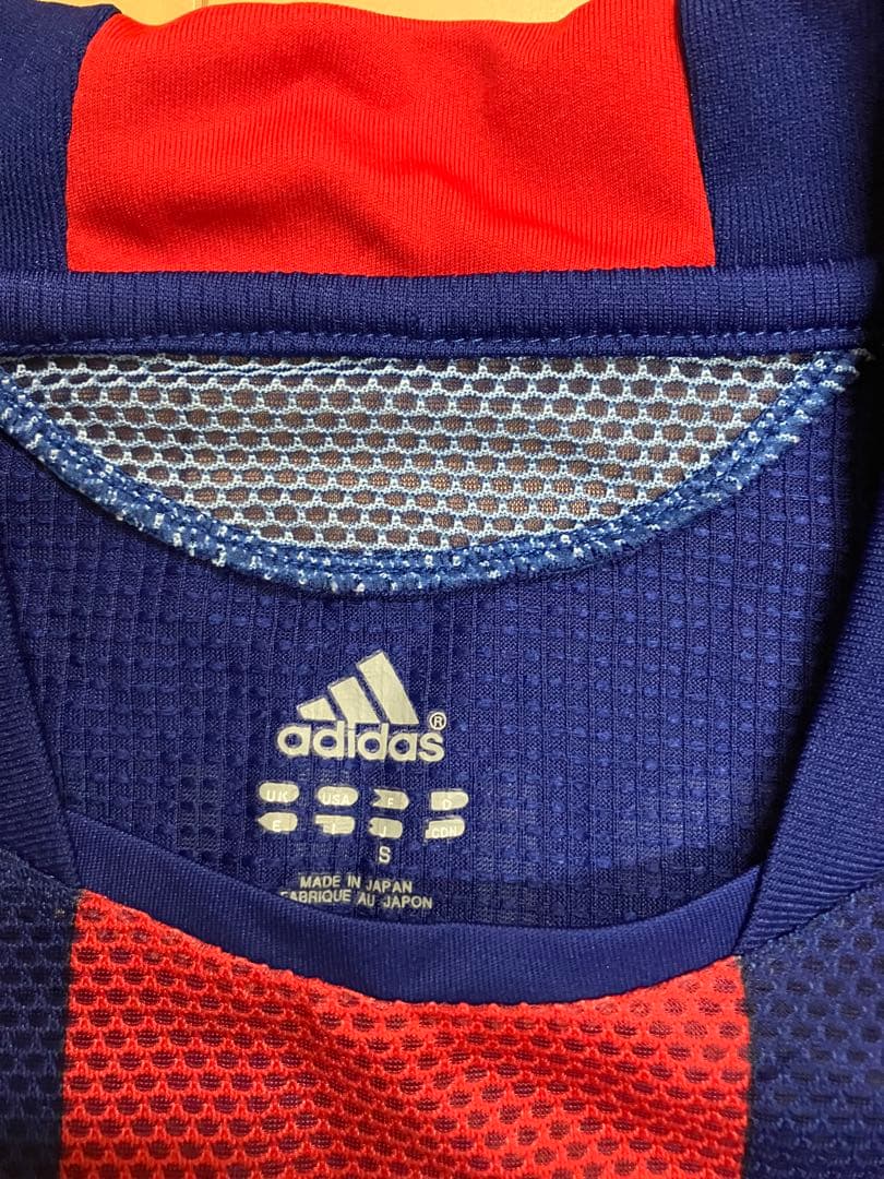 内田篤人　サッカー　日本代表　ユニフォーム　Jリーグ　ワールドカップ　FIFA