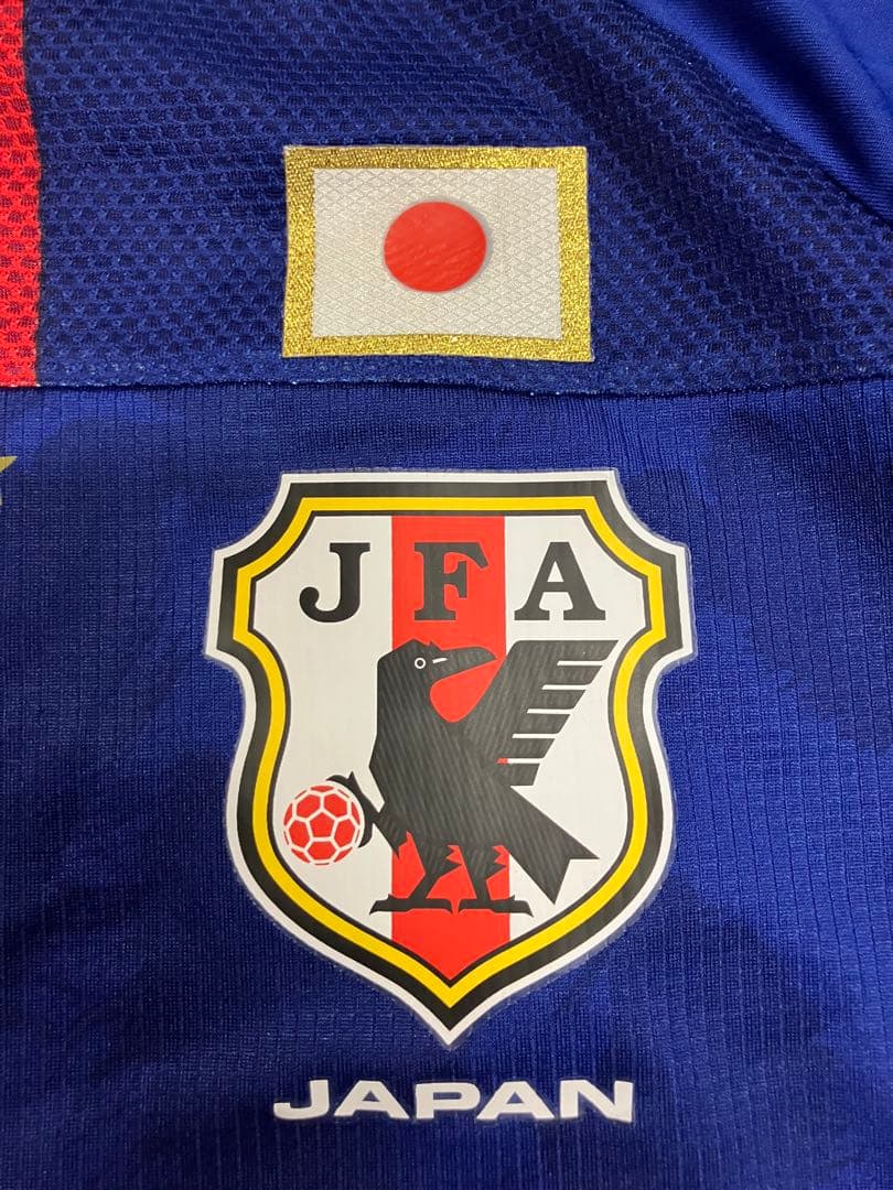 内田篤人　サッカー　日本代表　ユニフォーム　Jリーグ　ワールドカップ　FIFA