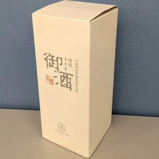 瑞泉　御酒　うさき　沖縄戦前黒麹菌使用泡盛　720ml 30度　未開栓　箱あり