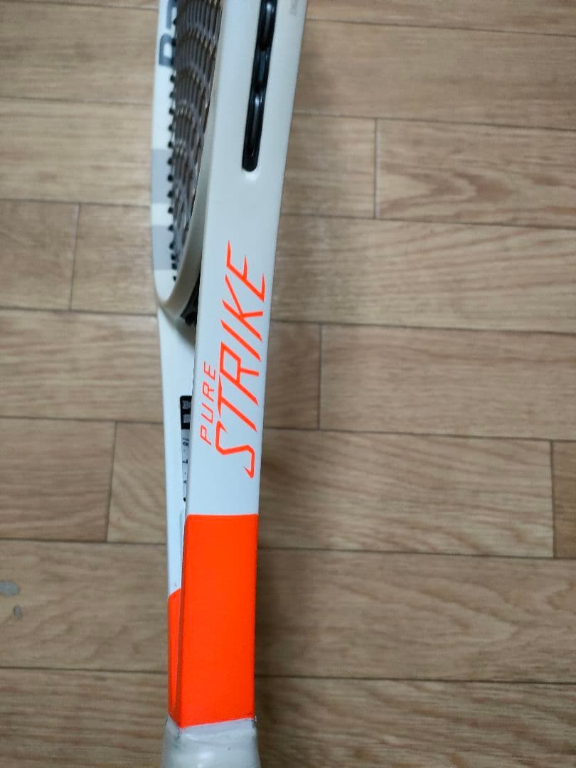 Babolat Pure Strike テニスラケット