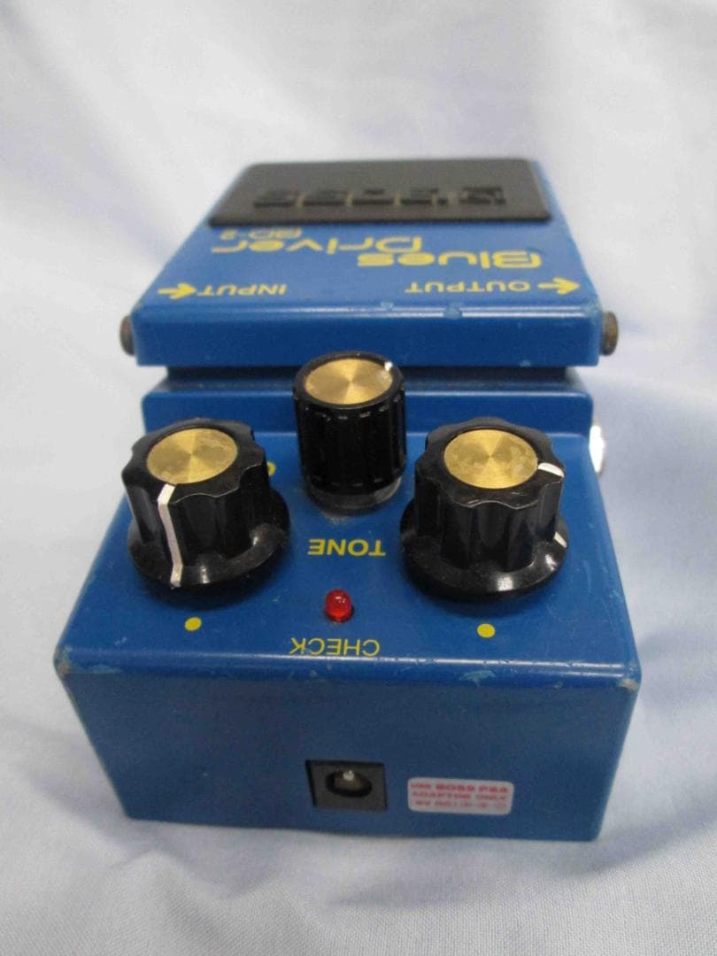 ブルース　ドライバー　２００６年頃からの機種のようです。