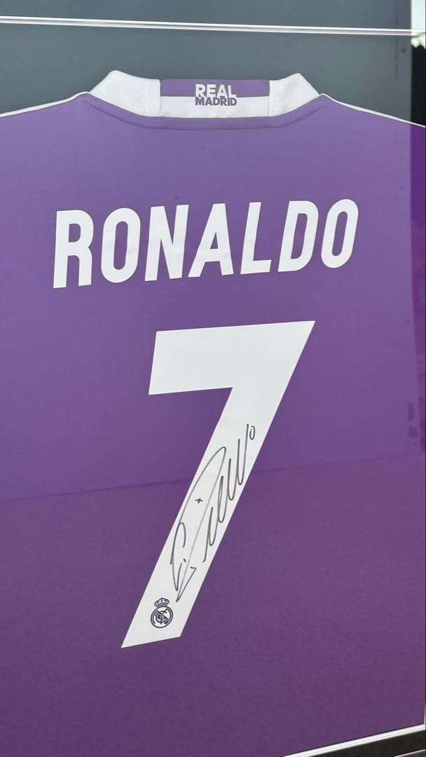 ロナウド直筆サイン入りレアルマドリードアウェイユニフォーム決勝マーキング付