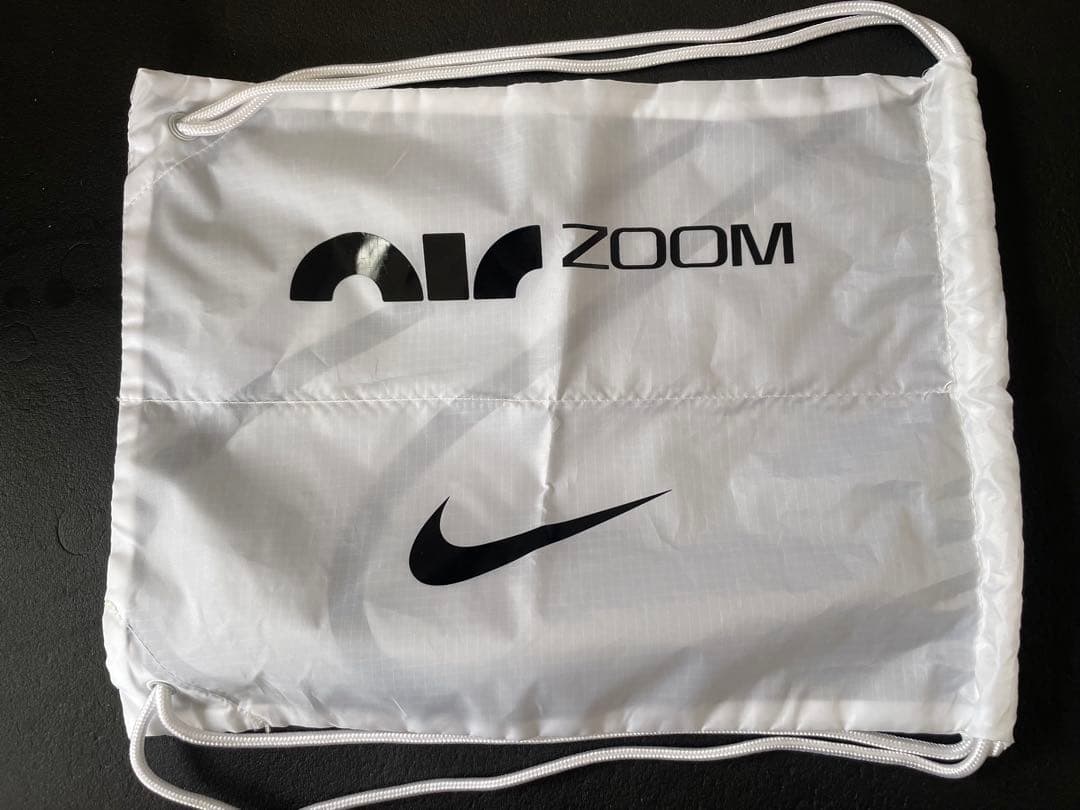 ナイキ中長距離用スパイクエアズーム　ビクトリー28cm美品