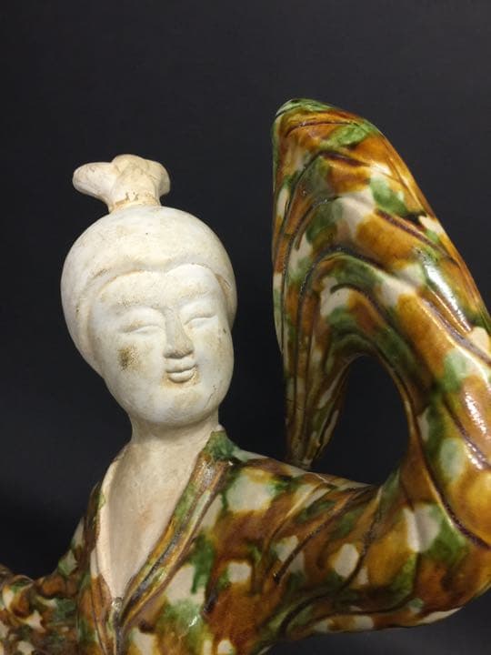 唐物 唐三彩女子俑  岩倉家旧蔵  共箱箱書きあり