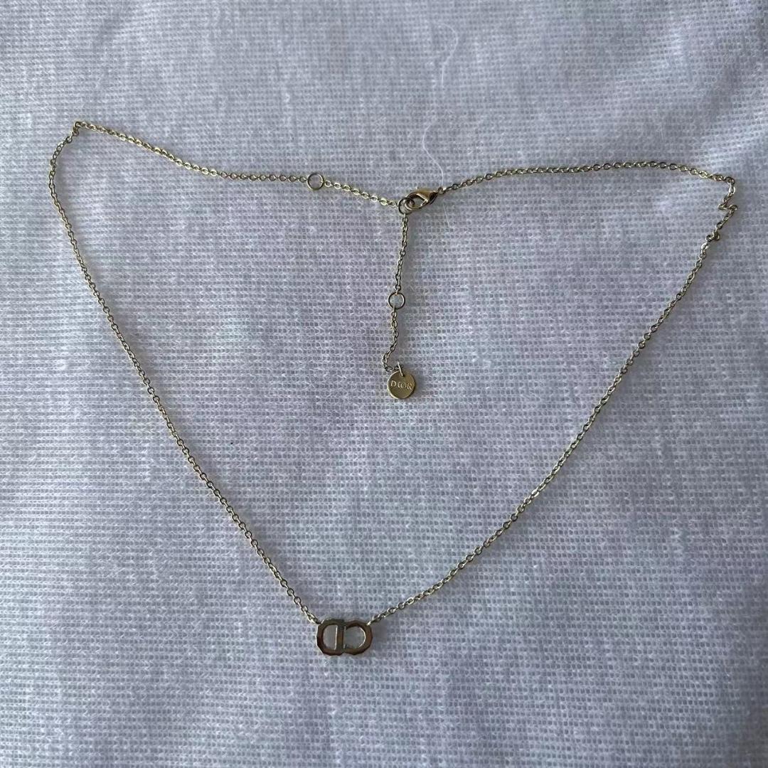 CDロゴ アルファベット ネックレス ゴールド