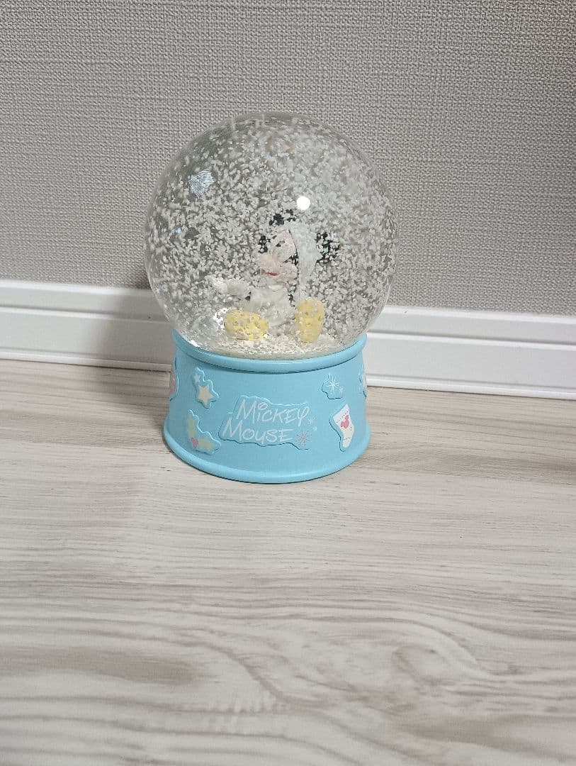 ミッキーマウス スノードーム 水色