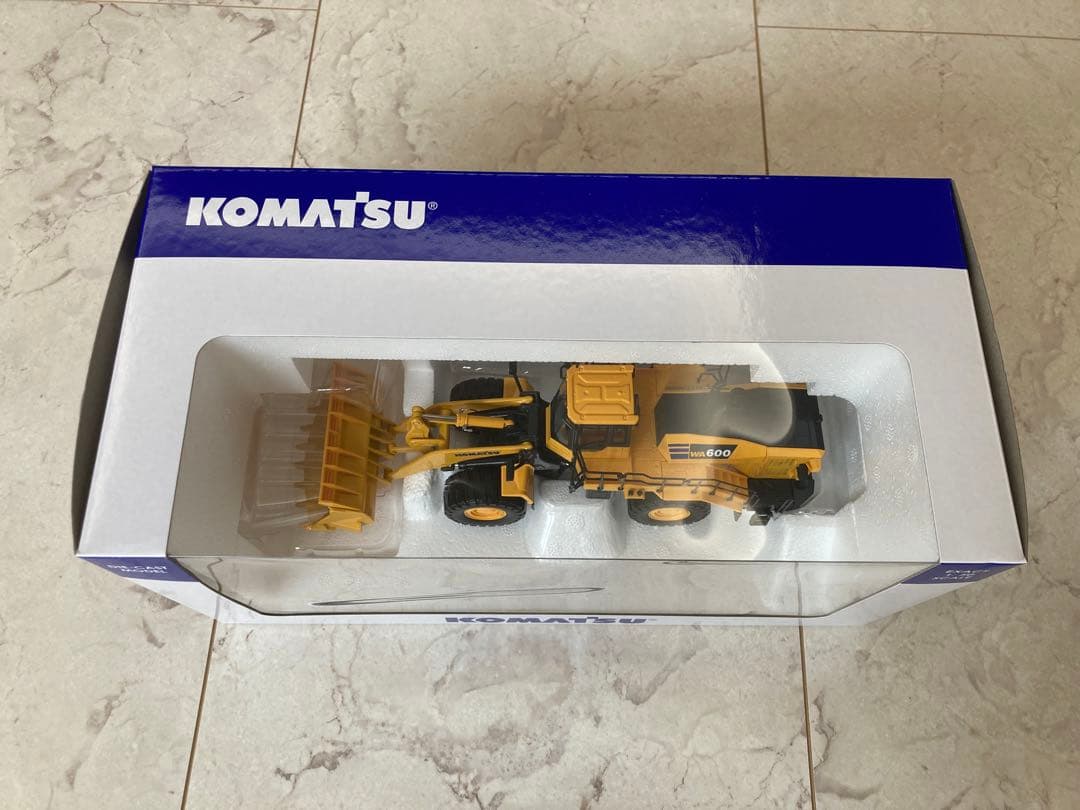 模型製作用品 KOMATSU WA600-8