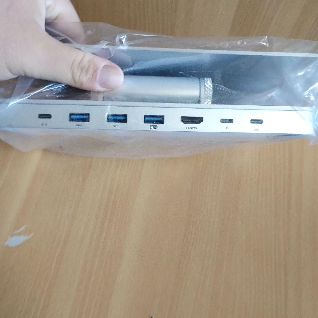 パソコンスタンド USB 3.0ポート付き箱E2