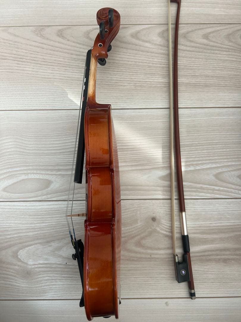 1/8 バイオリン 本体とケースセット