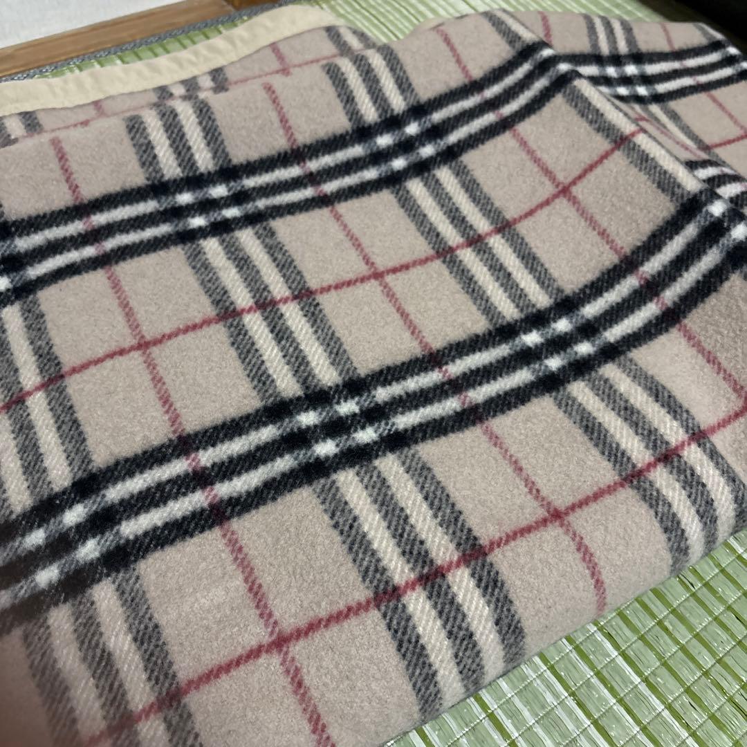 BURBERRY バーバリー　毛布　ノバチェック柄　ウール 100% 防寒　2枚
