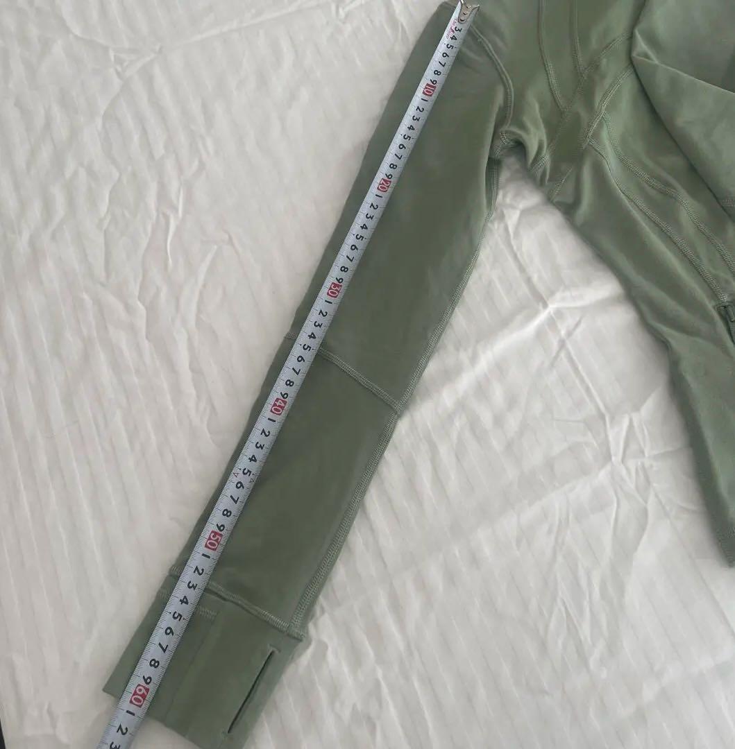 ルルレモン　レディースジャケット