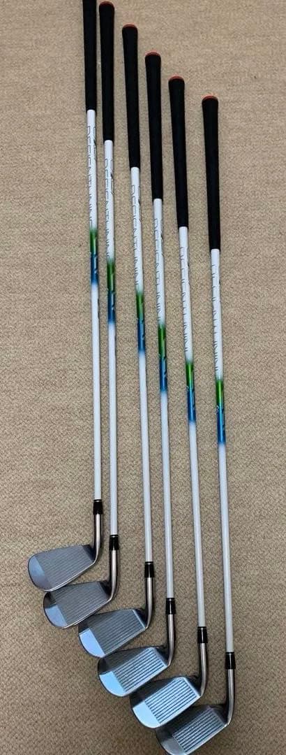 ロマロ　レイαプラスアイアン　デザインチューニングシャフト