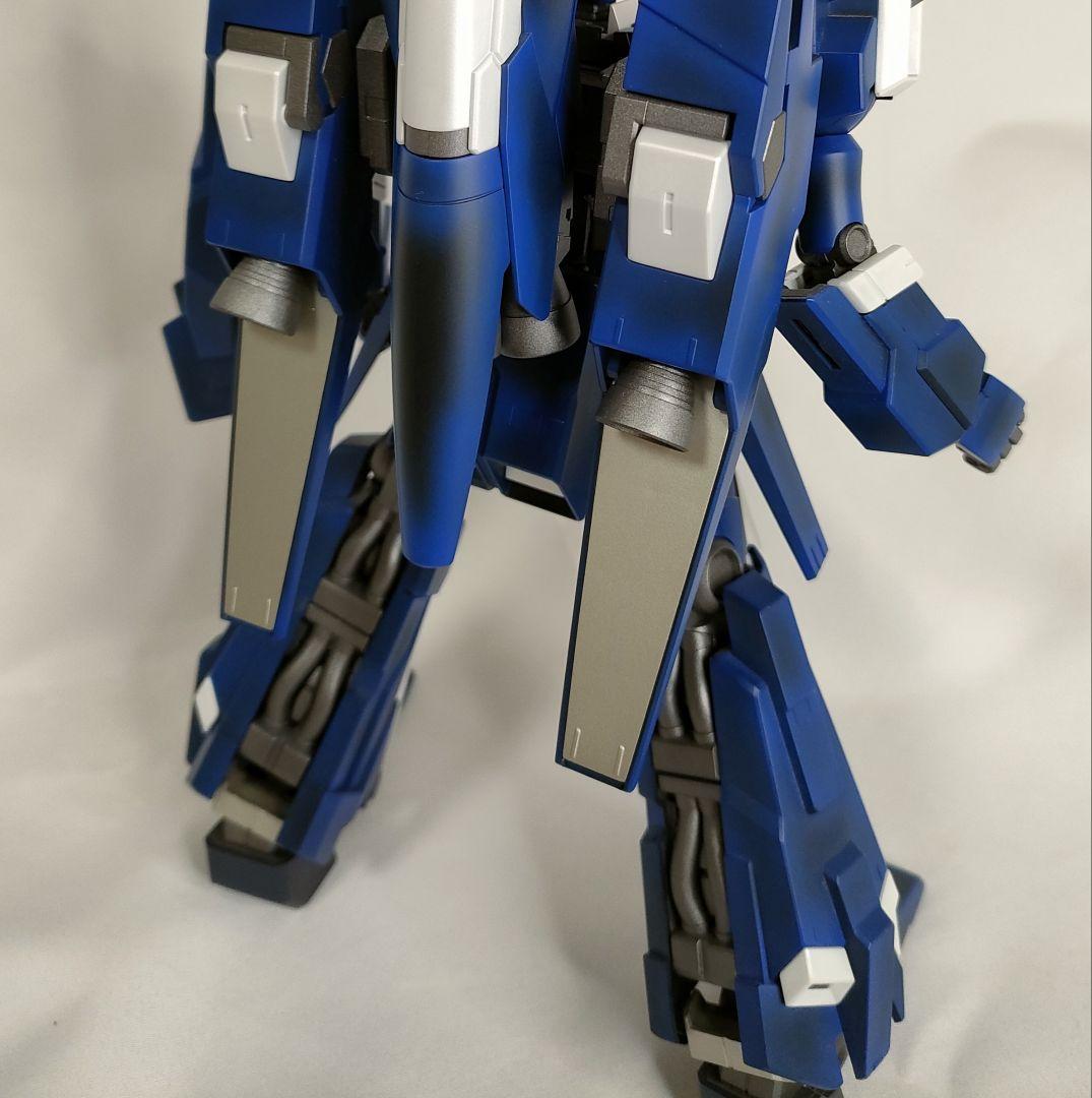 ガンプラ 塗装済完成品 MG 1/100 RGZ-95 リゼル
