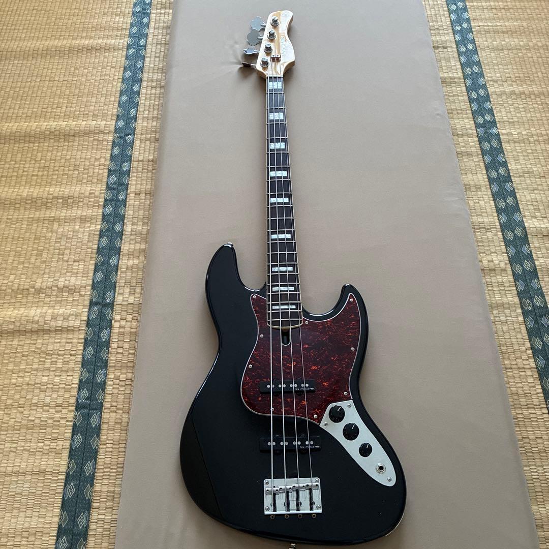 Marcus Miller Sire V7 4st mod 保証書付き