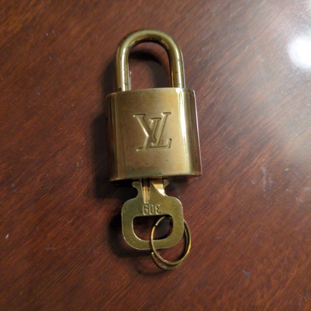 Louis Vuitton 南京錠 真鍮製