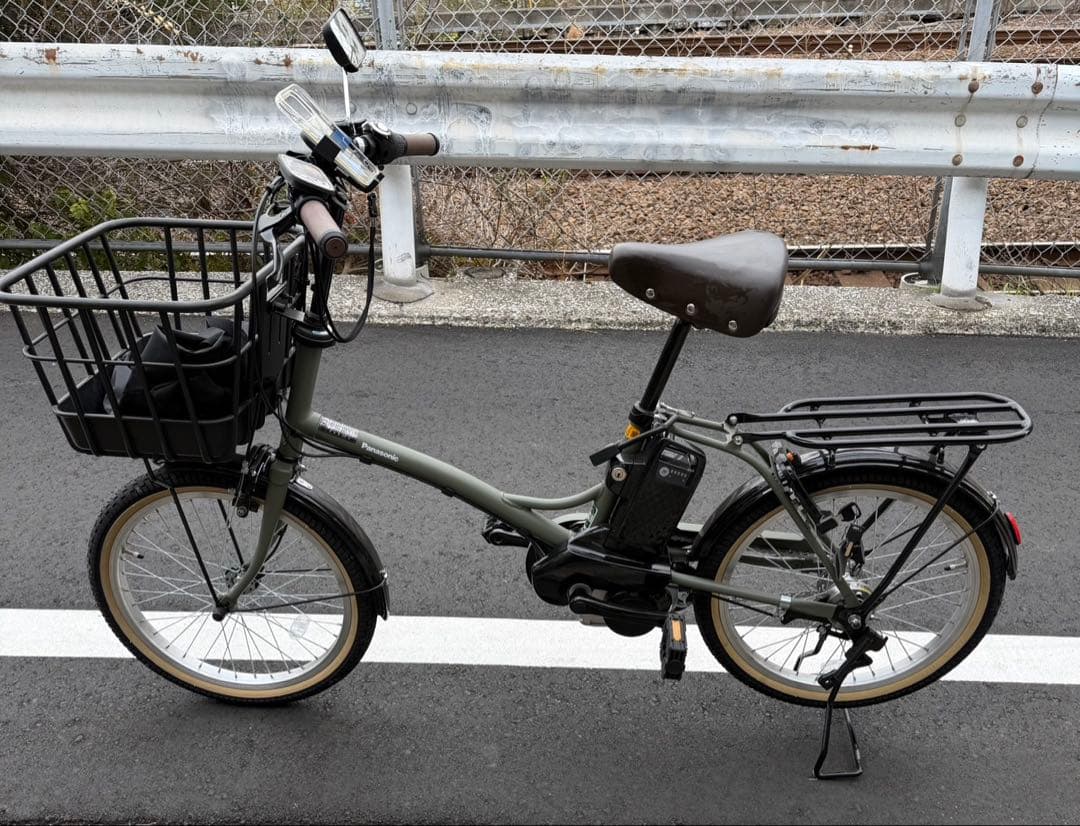 Panasonic glitter 2025年モデル　新古車