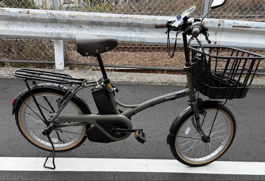 Panasonic glitter 2025年モデル　新古車