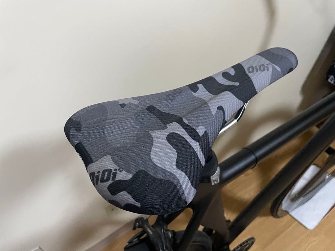 l*y様 ピストバイク リアハブ固定スタンド クリプトナイト U字ロック パーツ