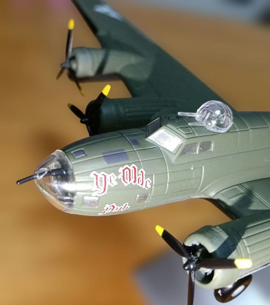 ボーイング B-17 フライングフォートレス（Flying Fortress）