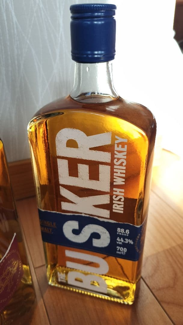 BUSKER アイリッシュウイスキー 3本セット　　　　(旧ラベル)