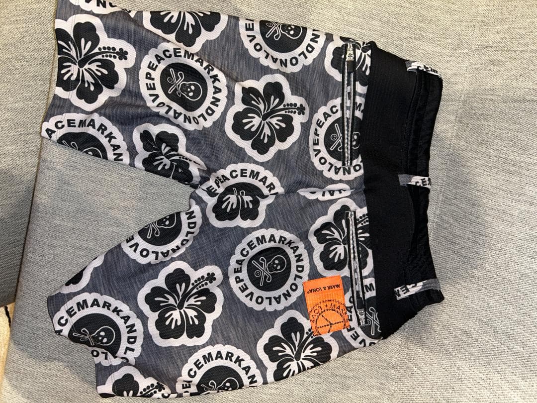 マーク＆ロナのセットアップ　２０２１SS