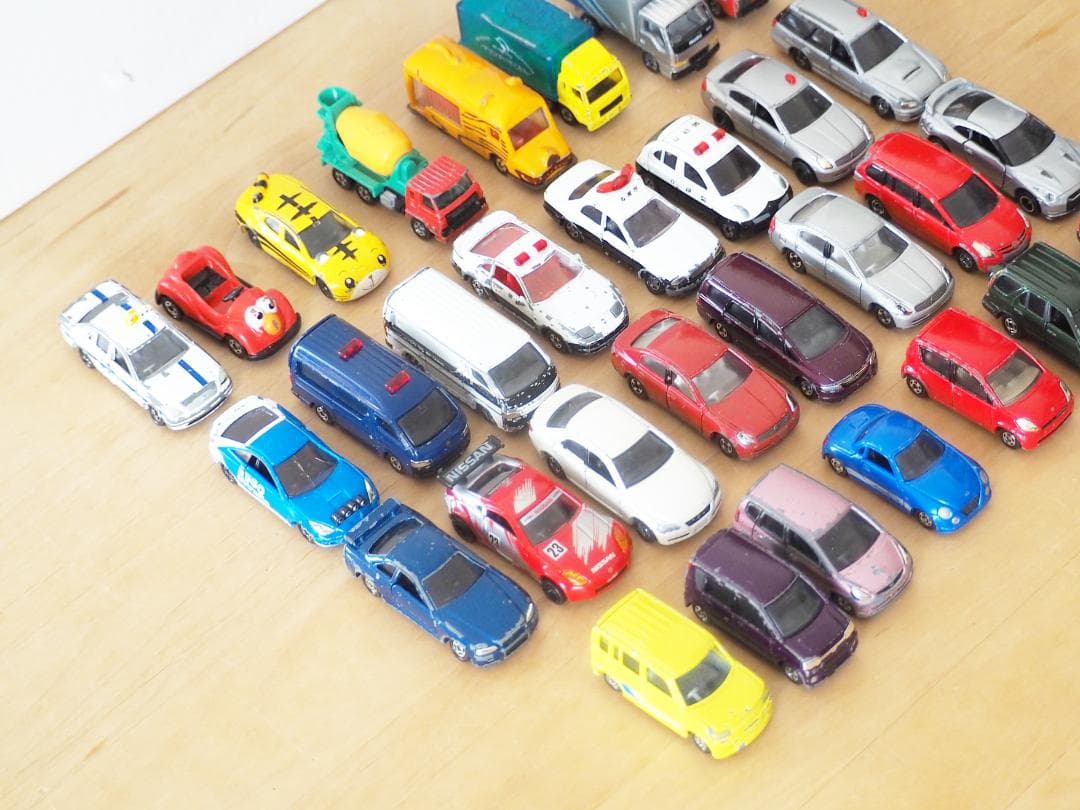 廃盤 中国製 トミカ★31台 まとめ売り 赤箱 セット売り いろいろ ミニカー