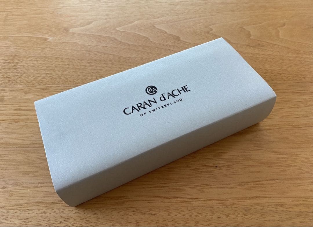 CARAN d'ACHE　カランダッシュ　エクリドール　アンモナイト　ボールペン