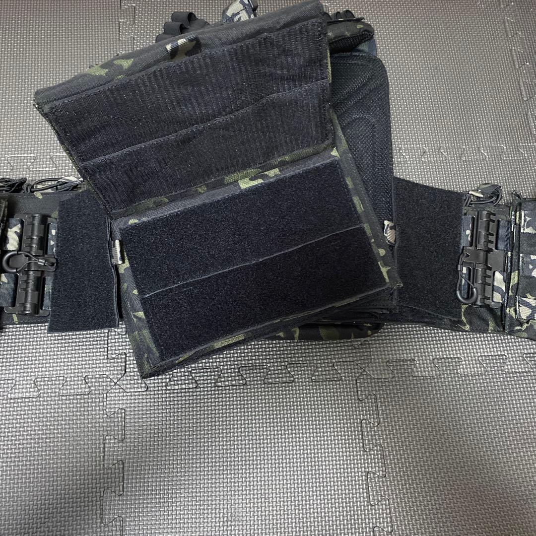 未使用　TAILOR JAPAN タクティカル　ベスト　サバゲー