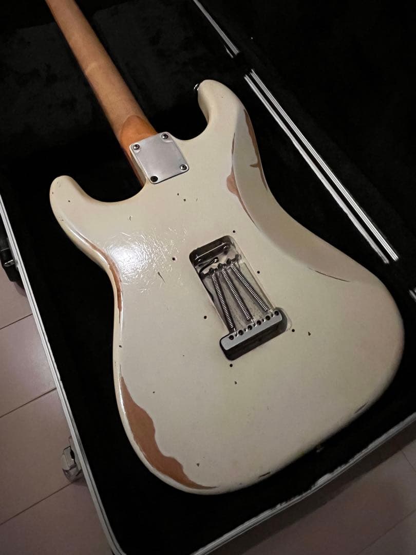 超初期&CSPU搭載！Road Worn Stratocaster 白ローズ
