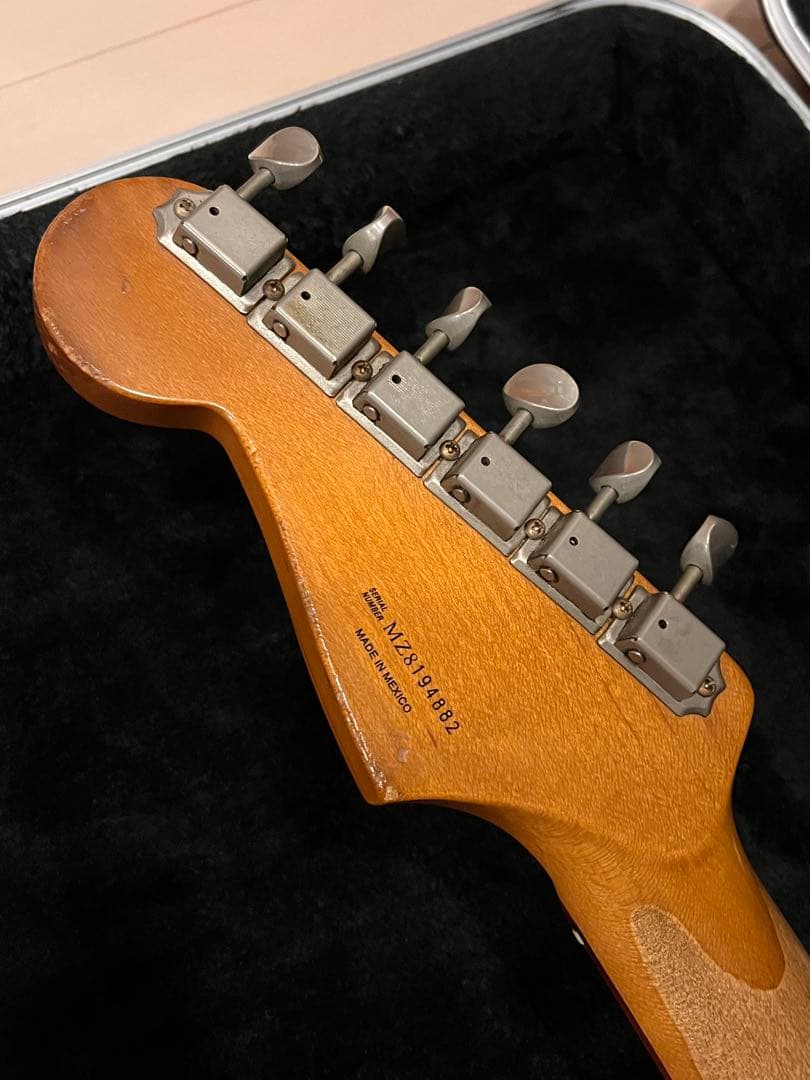 超初期&CSPU搭載！Road Worn Stratocaster 白ローズ