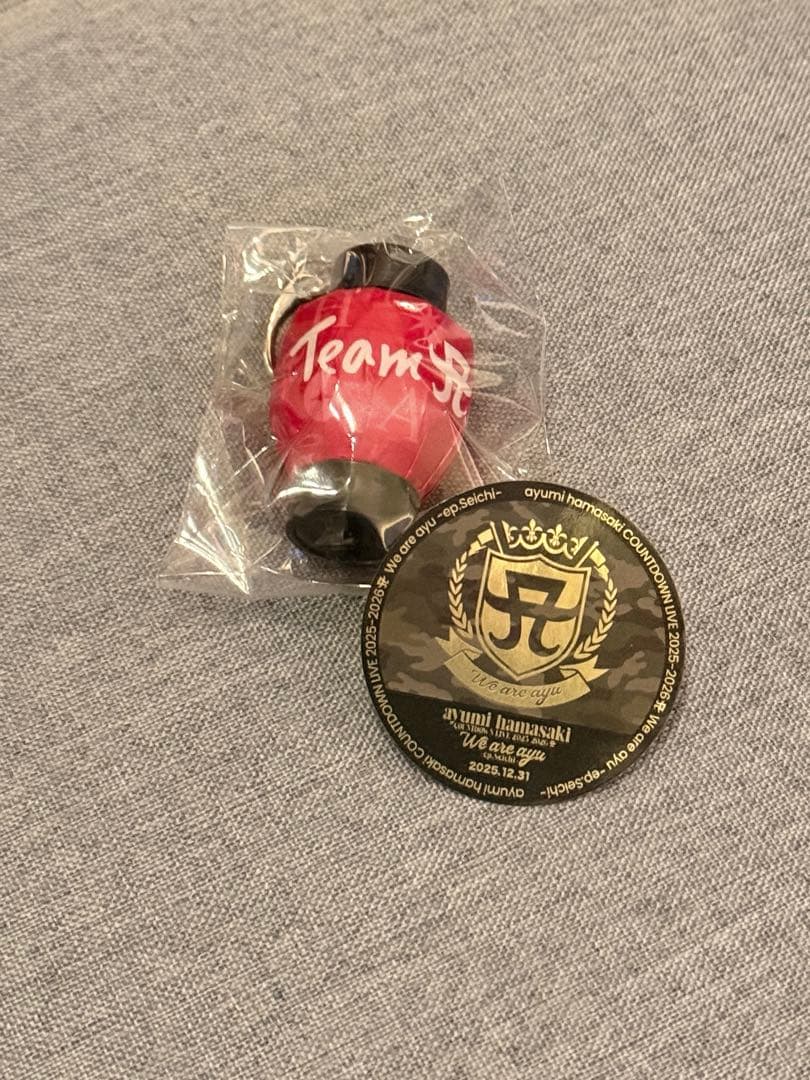 ［新品］浜崎あゆみ ミニ提灯キーホルダー&ステッカーセット