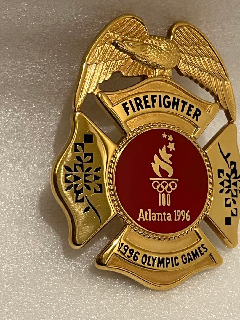 1996年　アトランタ　オリンピック　ファイヤーファイター（消防士）　記念バッジ