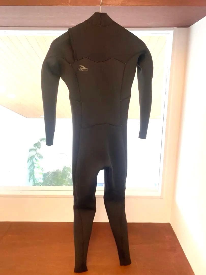 Patagonia R1 LITE 2/2mm フルスーツ　Mサイズ