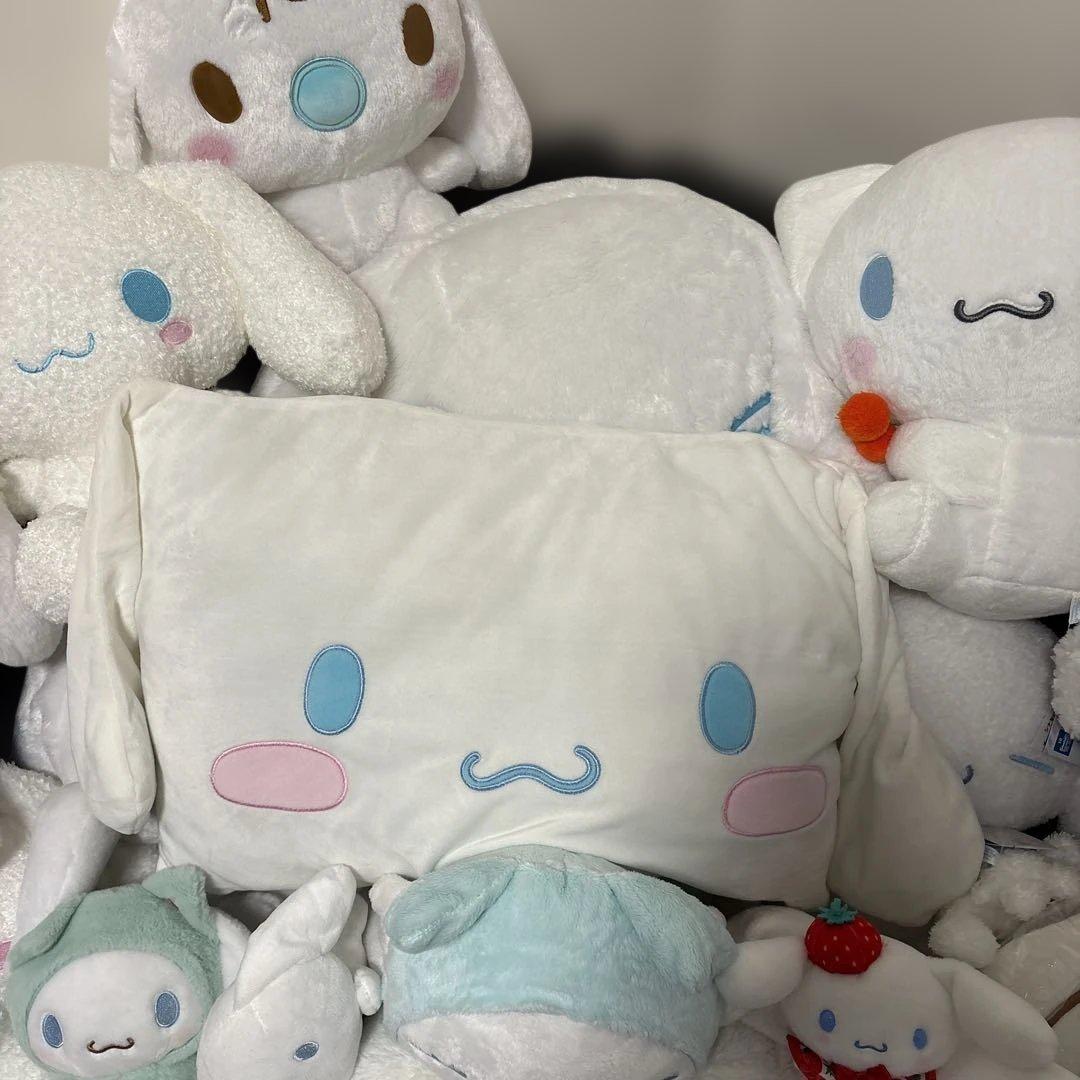 160サイズぱんぱん　大量　シナモンロール　ぬいぐるみ　グッズ　まとめ売り